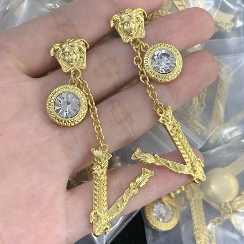 Versace earring 06lyx60